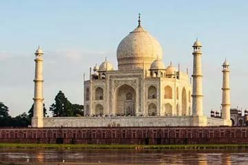 Pathankot to Agra Self Drive Car